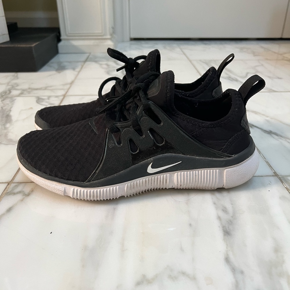 Nike Acalme Shoes SOLD